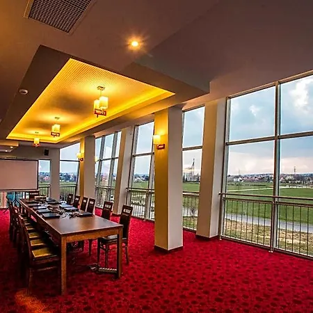 吉莫维特酒店 酒店 热舒夫
