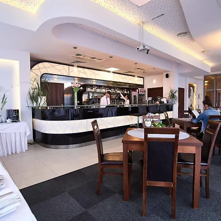酒店 吉莫维特酒店 3*
